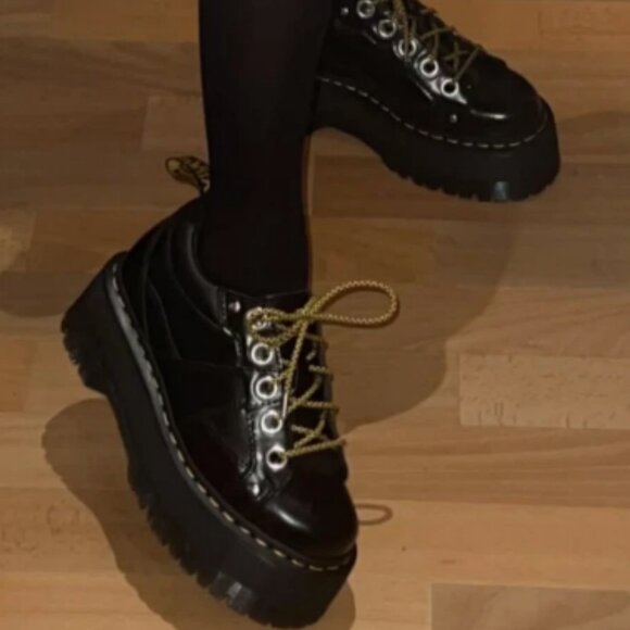 Dr. MARTENS CHURCH 5I Max Quad Buttero Leather Platforms MSRP$240 Chic & Comfy - Picture 13 of 16